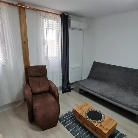 Pomiculturii 7 Apartment *