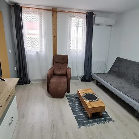 Pomiculturii 7 아파트 *