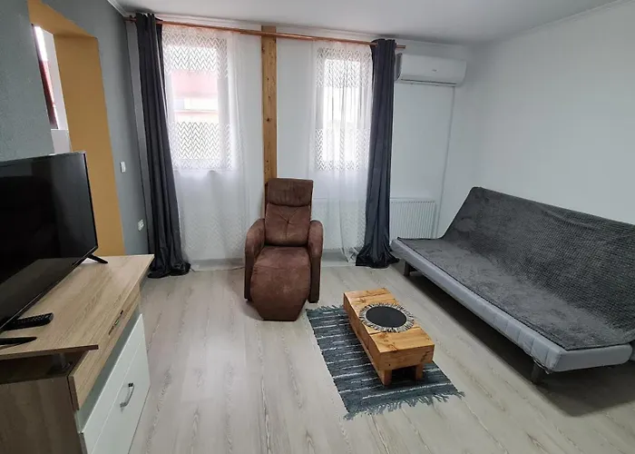 Pomiculturii 7 Lägenhet *